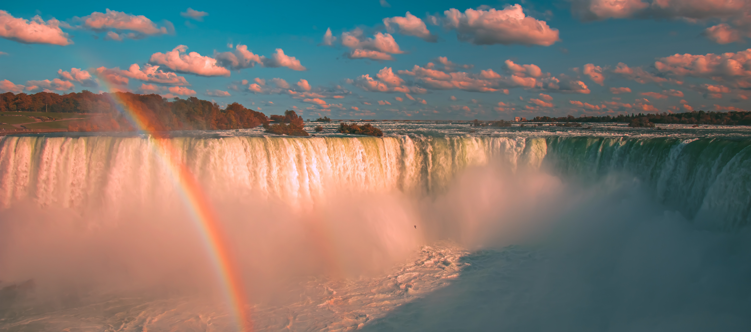Best Spots to See a Rainbow in Niagara Falls